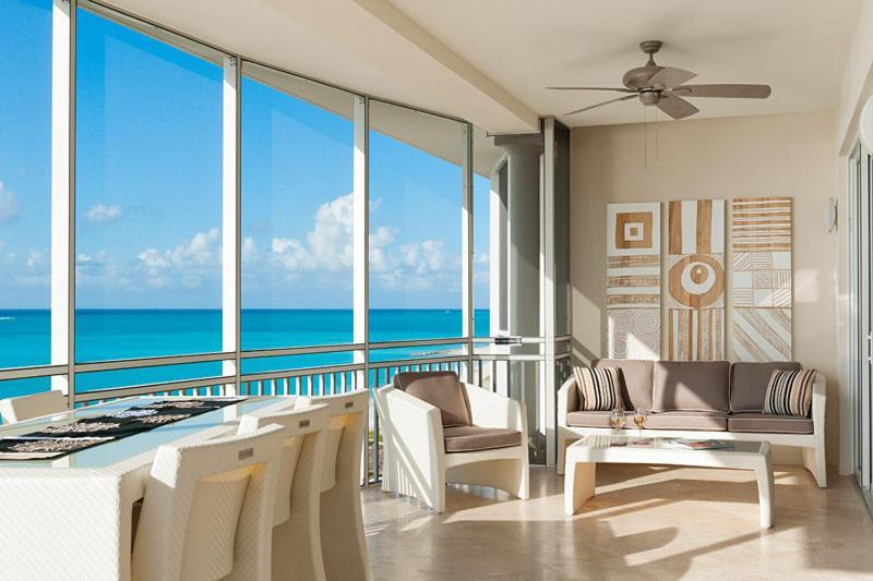 The Venetian On Grace Bay Apart otel Dış mekan fotoğraf